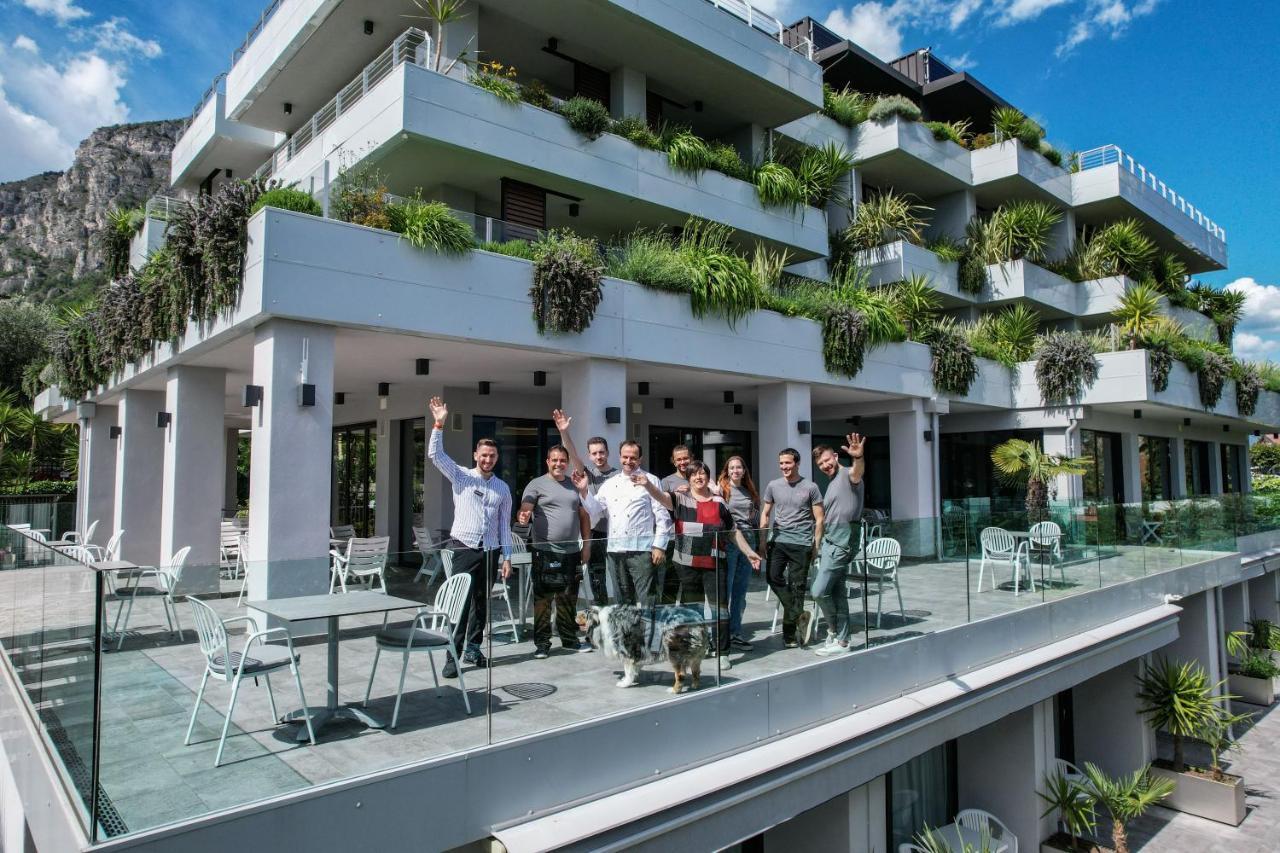 Hotel La Fiorita Limone sul Garda Bagian luar foto