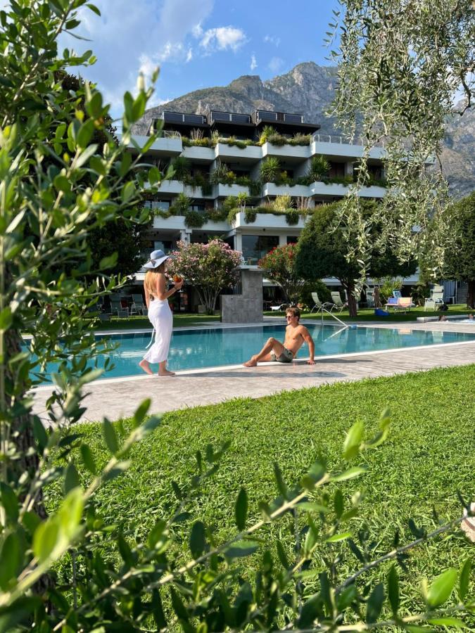 Hotel La Fiorita Limone sul Garda Bagian luar foto